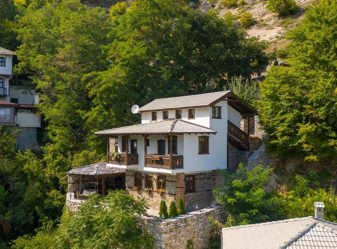 Yancheva Guest House Delchevo Exterior photo
